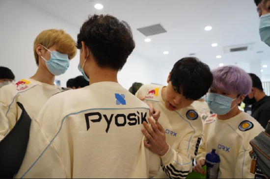 荣耀之王重返2025电子世界大赛