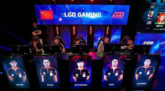 王者荣耀奥特曼联动皮肤特效与赵云玩法解析